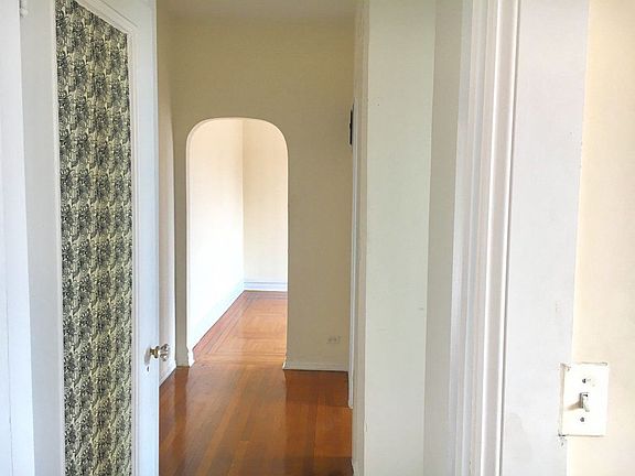 2nd image of 385 Fort Washington Ave APT 62