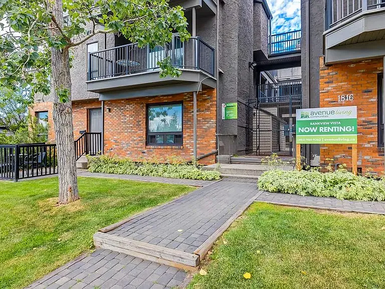 1816 16a St SW #304 — Photo 21