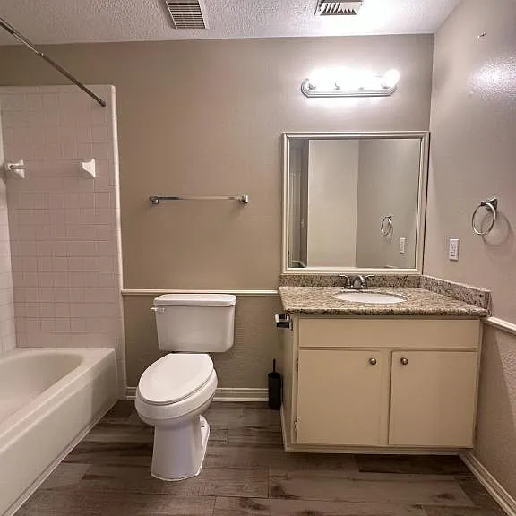 1814 Grove Court Dr — Photo 9