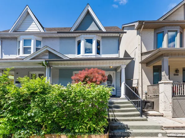 624 Pape Ave, Toronto, ON M4K 3S1