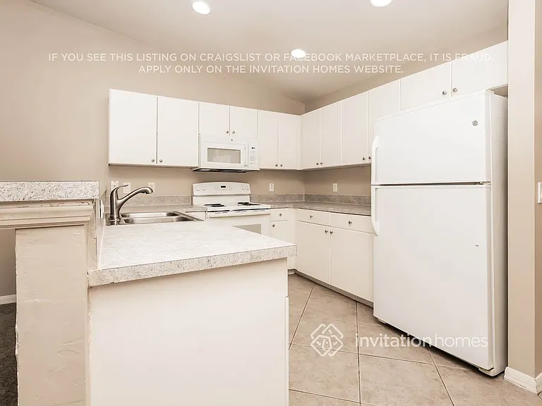 2422 Joe Ave S — Photo 7