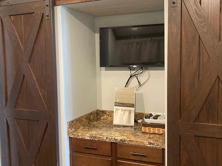 59 Drifting Brook Ln — Photo 18