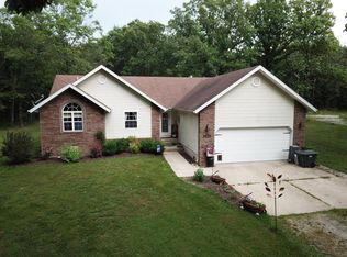 157 High Meadow Dr, Marshfield, MO 65706