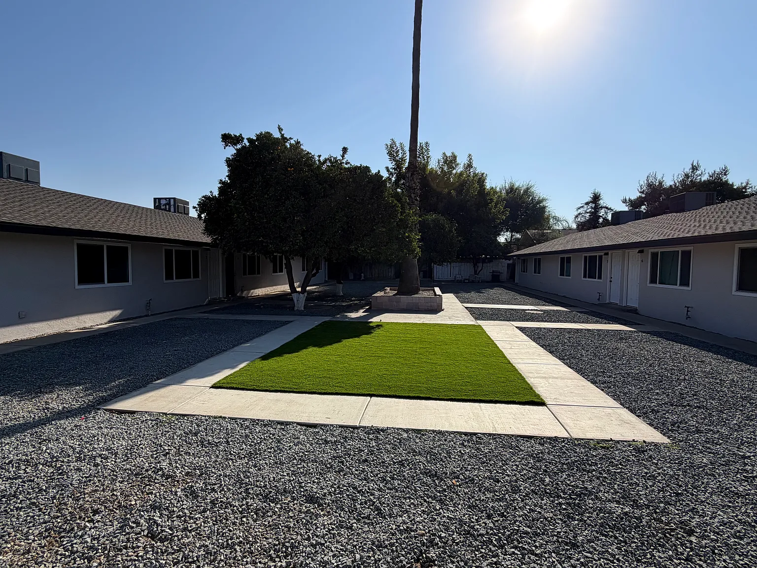2 bed, 825 sqft, $1,400 — Photo 1