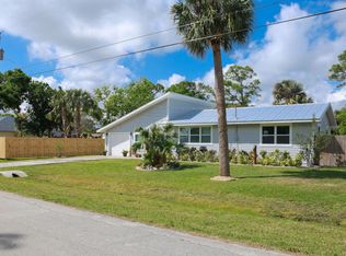 5205 Hickory Dr, Fort Pierce, FL 34982