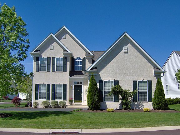 View fromEllen Court