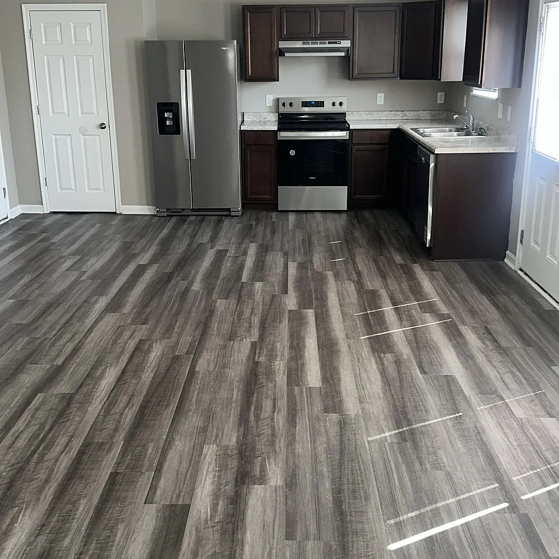 821 Prescot Cir — Photo 3