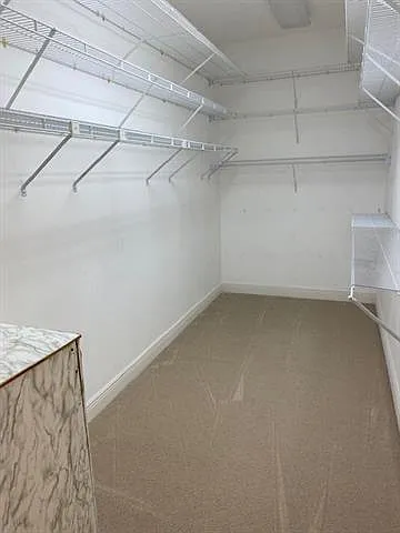 801 Rue Burgundy #321 — Photo 10