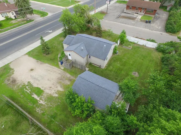 2423 Irvine Ave, Bemidji, MN 56601