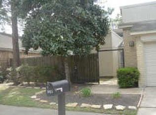 5423 Oakhaven Ln, Houston, TX 77091