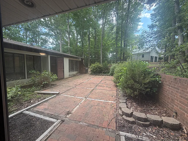 41 Greenside Ln — Photo 5