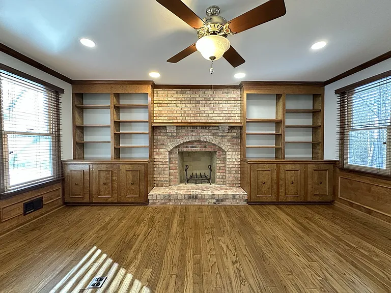 11560 Holly Briar Ln — Photo 7