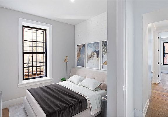 4th image of 72 Bedford St #5C