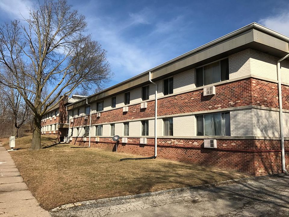 2nd image of 3535 N Main St APT D7