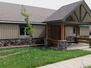 114 Alpine Lake Rd, Terra Alta, WV 26764