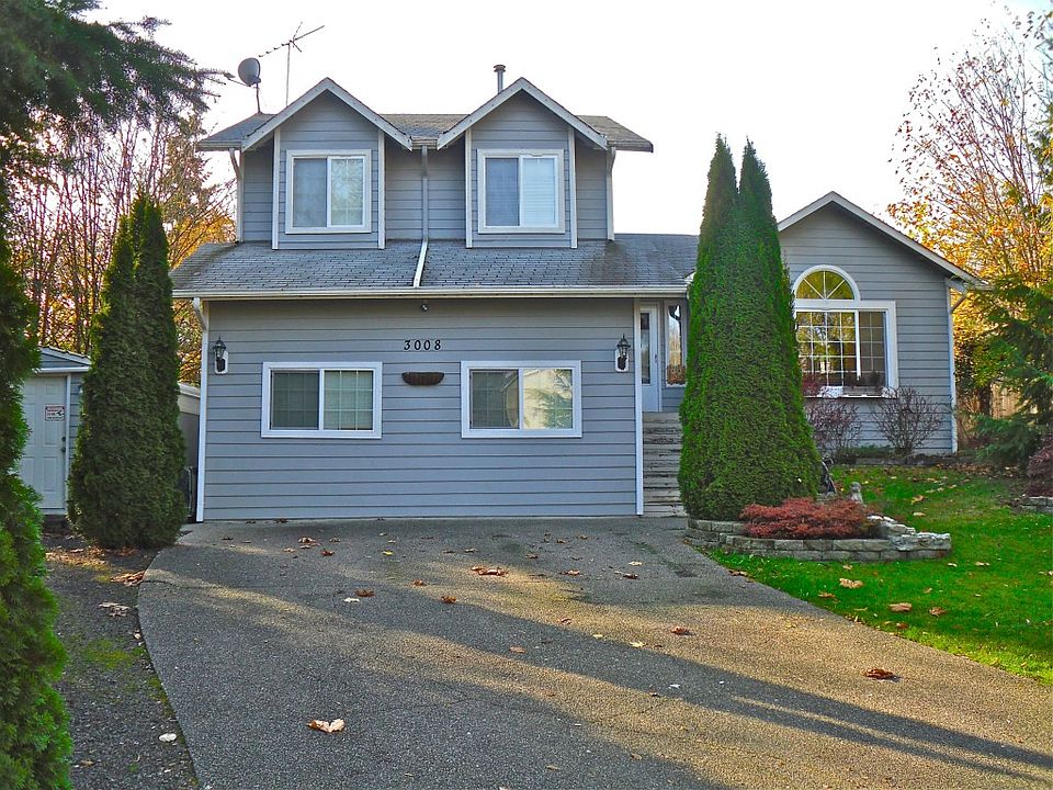 1st image of 3008 Parkington Pl SE