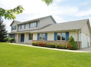 W154S7955 Foxboro Ct, Muskego, WI 53150