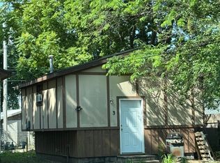 112 W 5th St #3, Hays, KS 67601