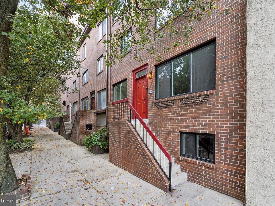 1st image of 2040 Arch St
