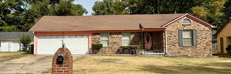 3558 Greentree Dr