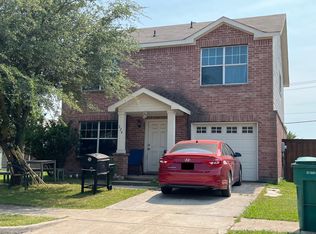 224 Turning Tree Rd, Wilmer, TX 75172