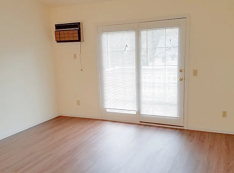 2108 Muir Field Rd — Photo 30