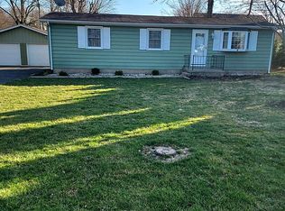 22196 Pocket Rd, Batesville, IN 47006