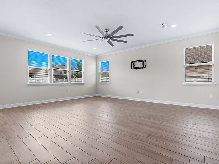 235 Silverleaf Village Dr — Photo 8