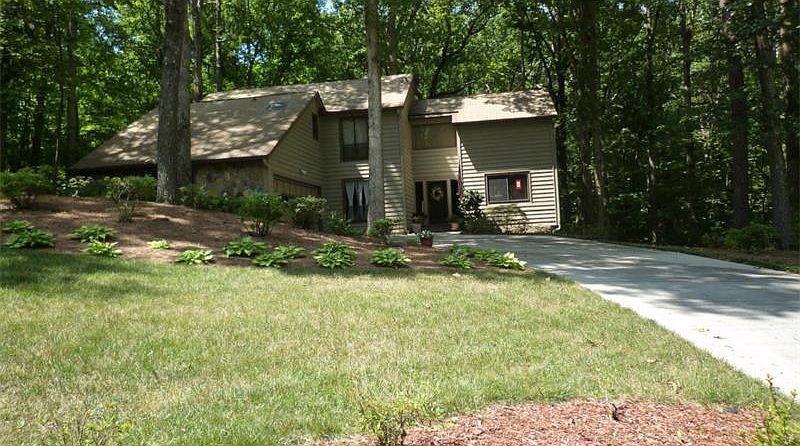 1st image of 1615 Branch Valley Dr