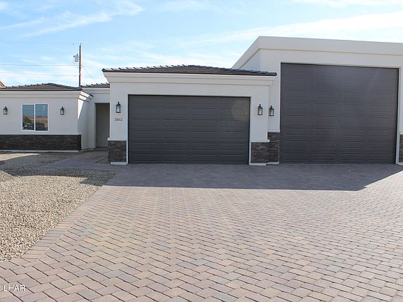 2nd image of 3042 S Tomahawk Dr