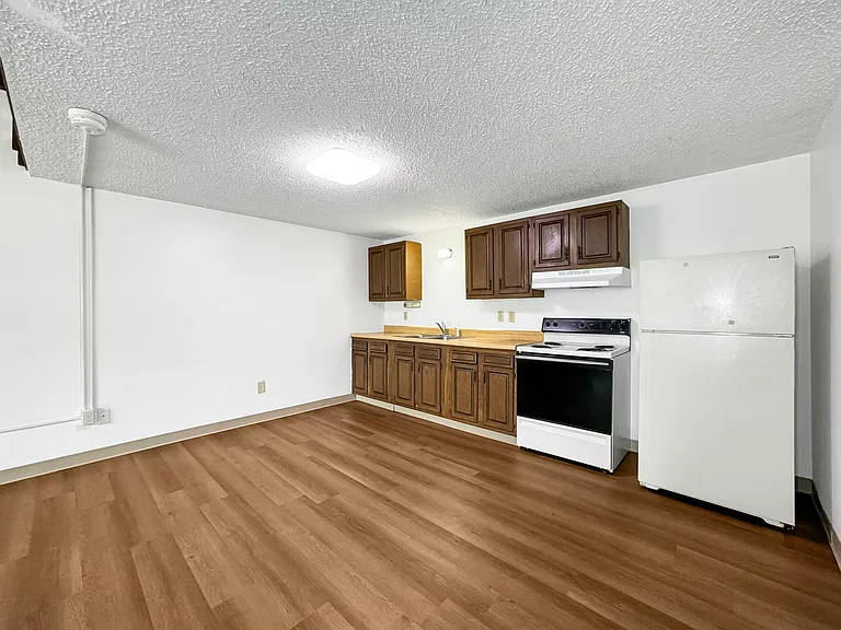320 Stanton Ave #109 — Photo 5