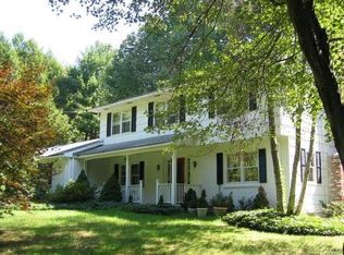 27 Kettle Creek Rd, Weston, CT 06883