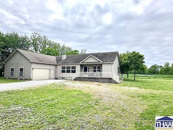 2nd image of 2005 W County Road 450 S