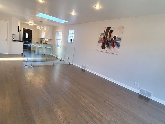 4th image of 5238 N Latrobe Ave