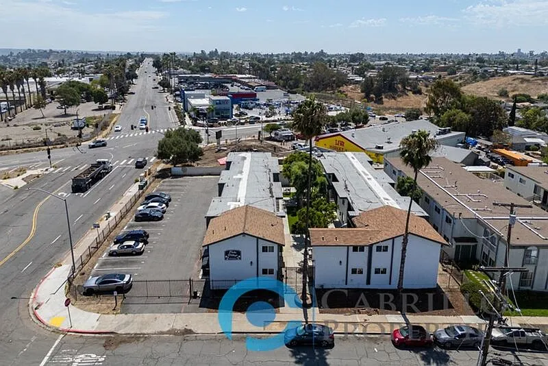 1 bed, 1.0 bath, 500 sqft, $1,725 — Photo 4