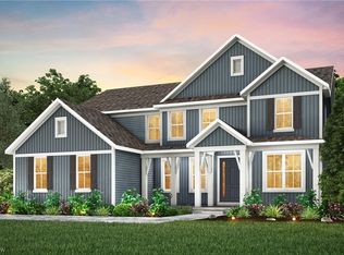 32533 Legacy Isle Pkwy, Avon Lake, OH 44012