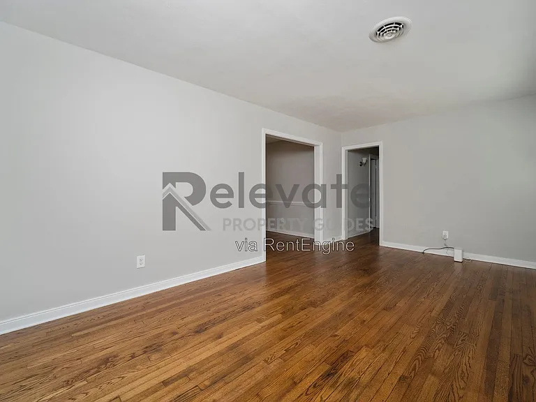 9020 Weldon Dr — Photo 10