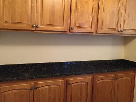 2nd image of 13 Crestview Ln Unit 7