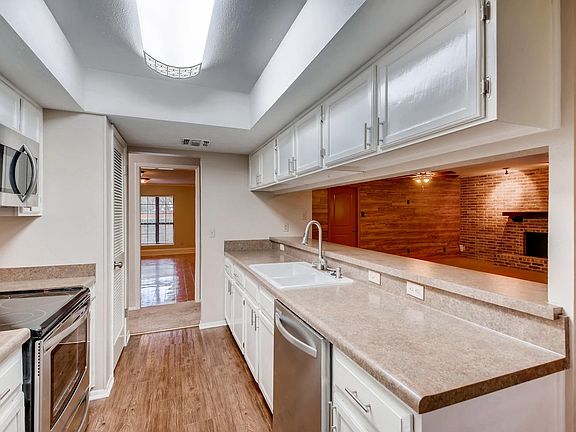4th image of 3410 Le Blanc St