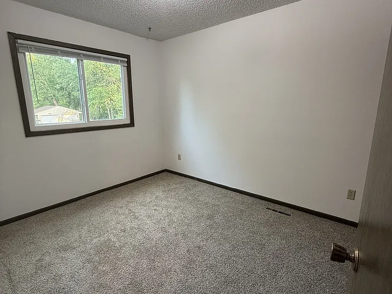 3915 Southlawn Rd #3915 — Photo 13