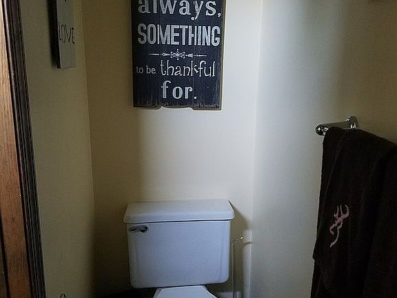 1st floor half bathroom