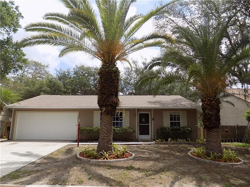 1st image of 2098 Hedgerow Cir