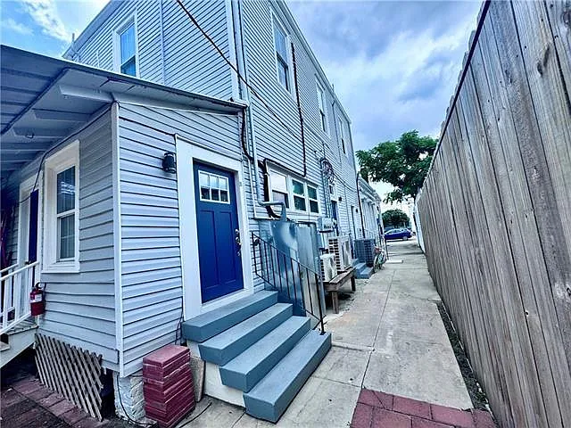 1 bed, 1.0 bath, 600 sqft, $1,150 — Photo 3