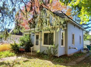 204 S 4th St, Mount Horeb, WI 53572