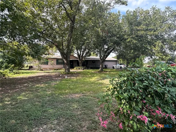 9732 Fm 621, Martindale, TX 78655