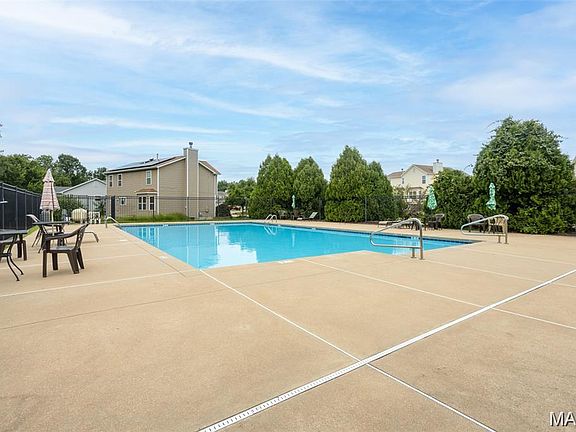 2nd image of 5713 Portsmouth Ln