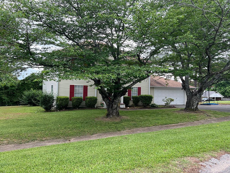 2nd image of 55 Jeremy Dr