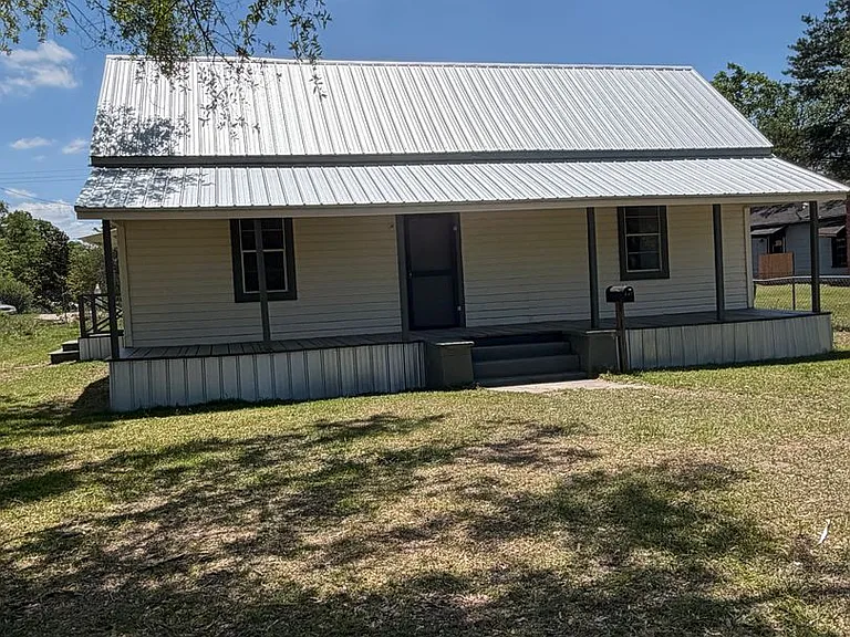 407 Orange St — Photo 1