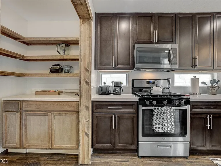 8208 Ogee Dr — Photo 19