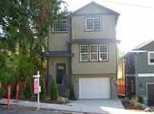 10311 NE 189th St, Bothell, WA 98011